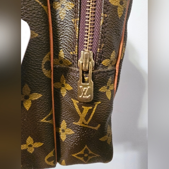 Rare Louis Vuitton Monogram Amazone MM size - Picture 5 of 16